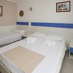 The Square 4*
