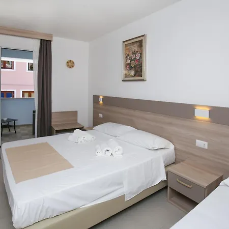 Guest house The Square